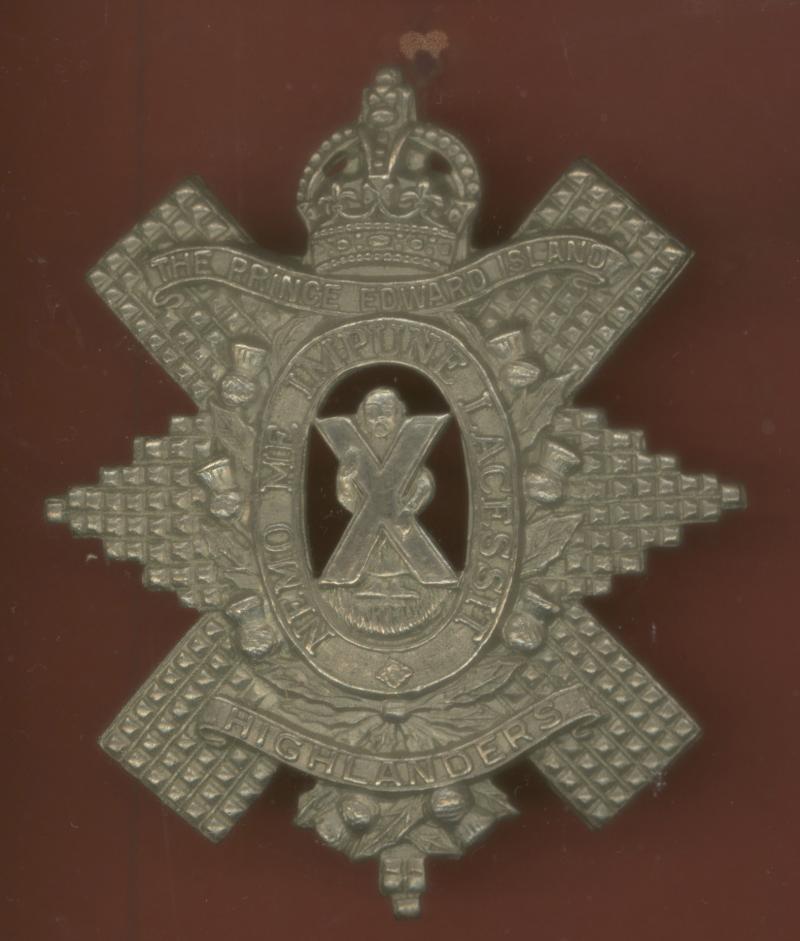 Canadian Prince Edward Island Highlanders glengarry badge