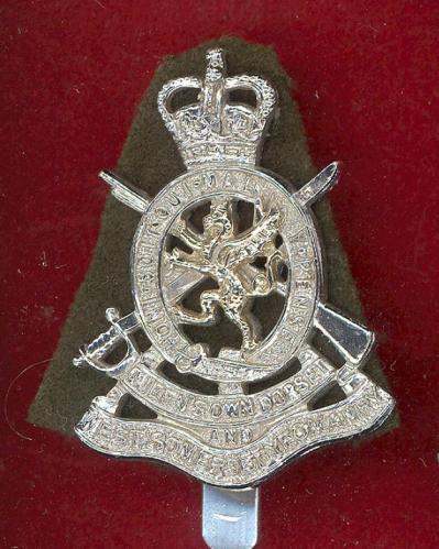 Q.O. Dorset & West Somerset Yeomanry staybright cap badge