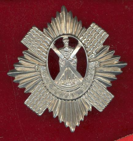 Scottish Royal Scots Territorials glengarry badge