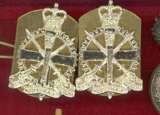 Army Apprentices School staybright collar badges