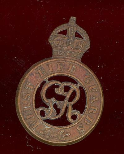 First Life Guards WW1 OR's cap badge