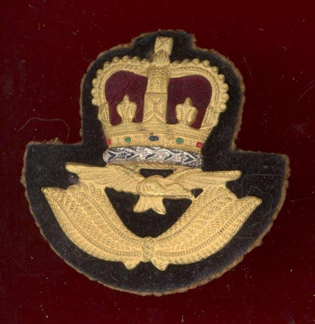 Royal Air Force  Warrant Officer's cap badge
