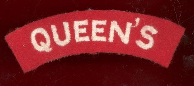 QUEEN'S Queen's Royal West Surrey Regt. WW2 cloth shoulder title
