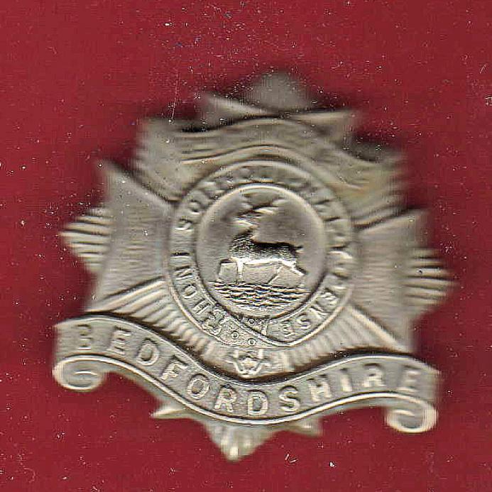3rd VB Bedfordshire Regiment Victorian OR’s white metal cap badge .