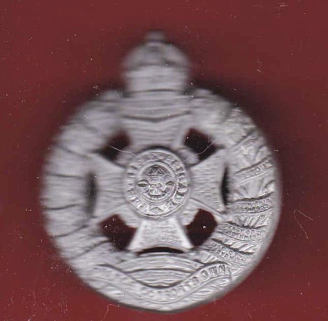 The Rifle Brigade WW2 plastic economy cap badge