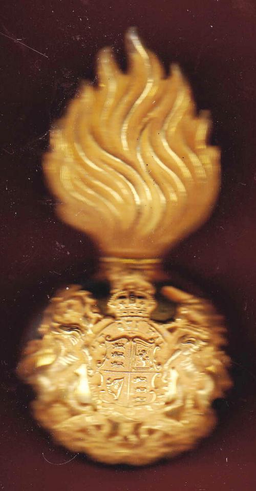 Scottish, Royal Scots Fusiliers Edwardian Officer's fur cap grenade
