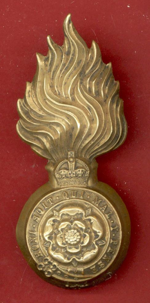 Royal Fusiliers City of London Regt. Edwardian OR's fur-cap grenade badge