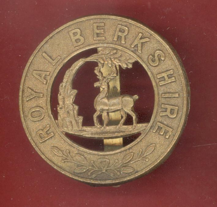 The Royal Berkshire Regiment Victorian pagri badge