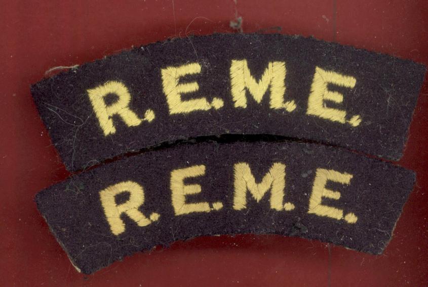 R.E.M.E. Royal Electrical Mechanical Engineers WW2 cloth shoulder titles