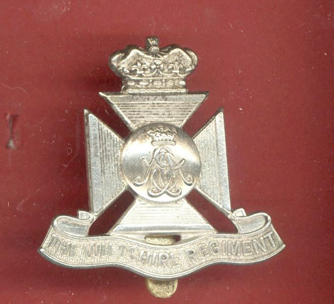 VB The Wiltshire Regiment cap badge
