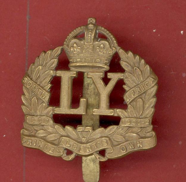 Leicestershire Yeomanry P.A.O. WW1 cap badge.