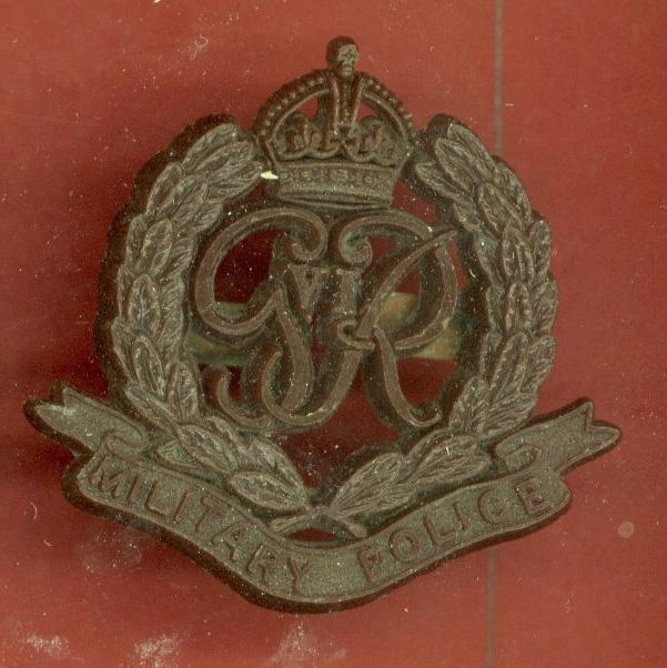 Military Police WW2 plastic economy cap badge