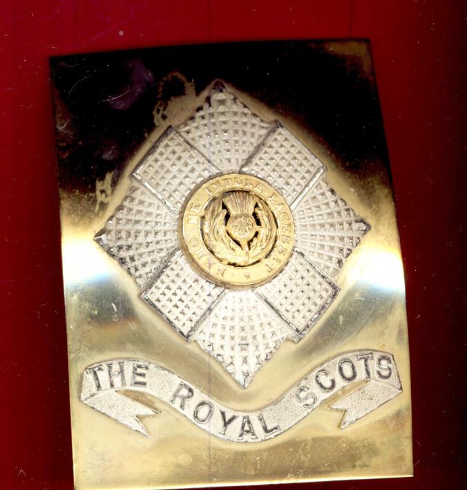 Scottish Royal Scots Officer's shoulder belt plate