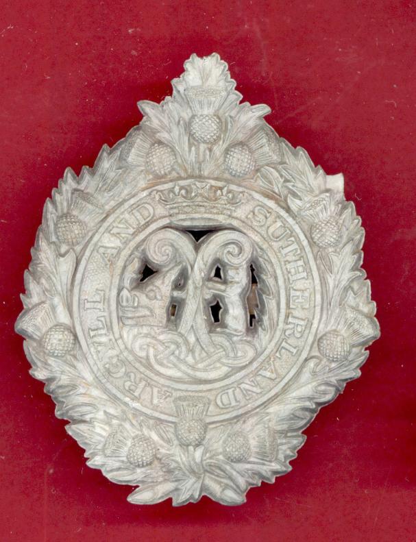 Scottish Argyll & Sutherland Hldrs WW2 plastic economy glengarry badge