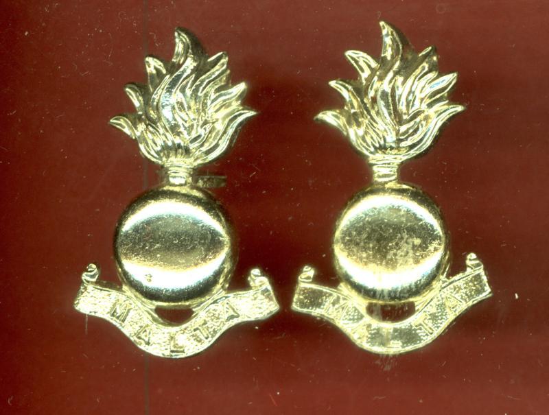 Royal Malta Artillery staybright collar badges