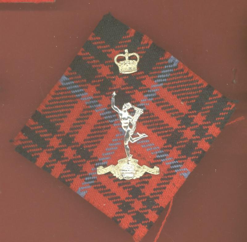 32nd Scottish Signal Regiment beret badge