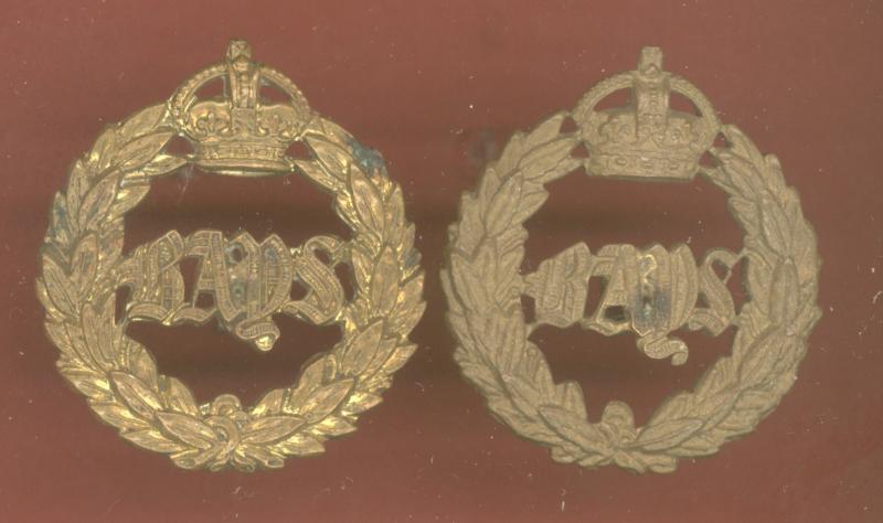 2nd Dragoon Guards ,The Queens Bays OR's collar badges
