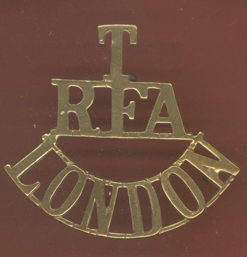 T / RFA / LONDON WW1 shoulder title