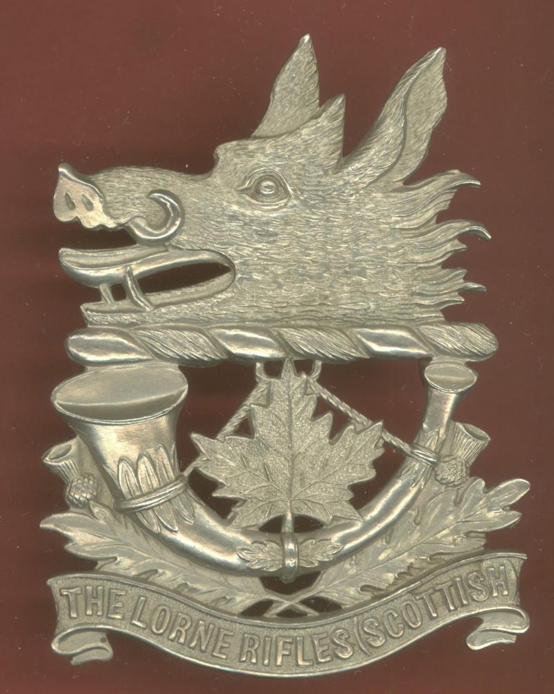 Canadian The Lorne Rifles (Scottish) Glengarry badge