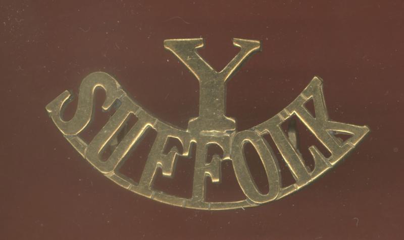 Y / SUFFOLK Loyal Suffolk Hussars shoulder title