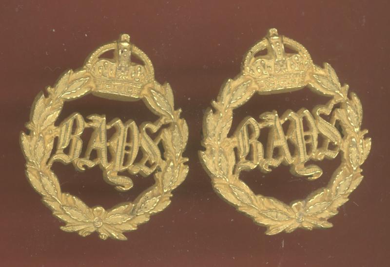 2nd Dragoon Guards ,The Queens Bays Edwardian Officer's collar badges