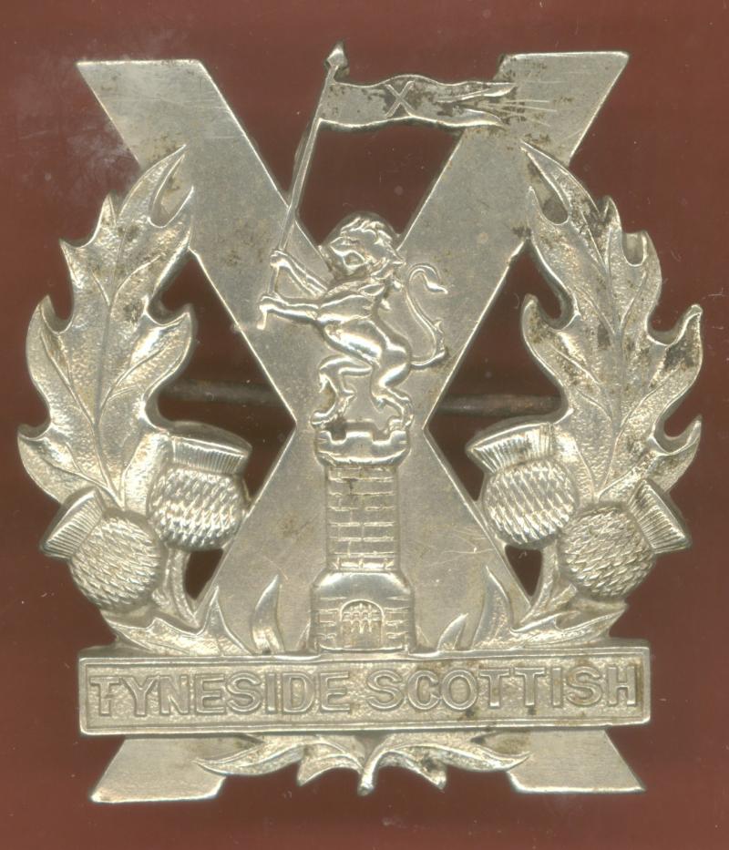 Tyneside Scottish 2nd pattern glengarry badge circa 1915