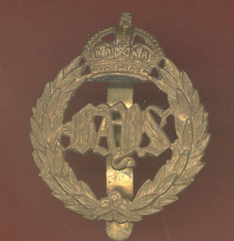 2nd Dragoon Guards ,The Queens Bays OR's cap badge