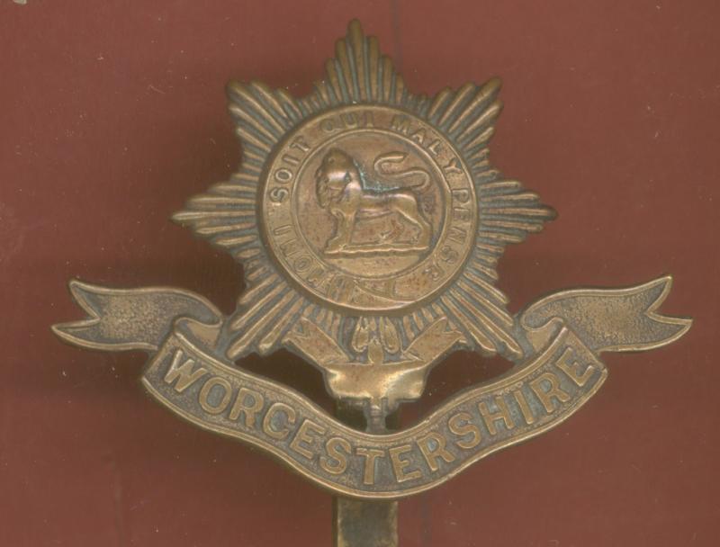 The Worcestershire Regiment WW1 OR's cap badge