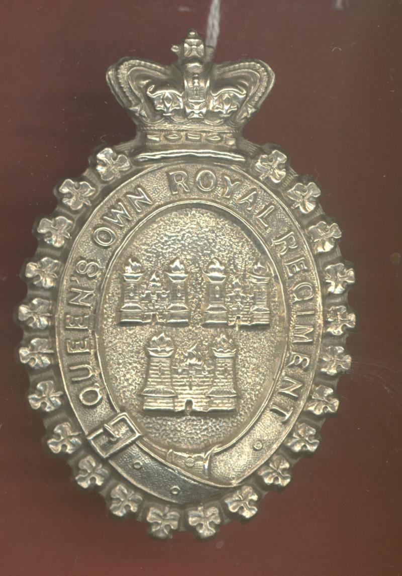 Irish Queen Own Royal Dublin City Militia Victorian glengarry badge