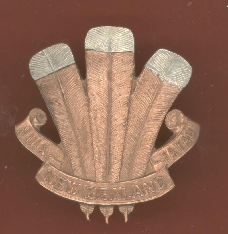 New Zealand 33rd Reinforcements WW1 cap badge.
