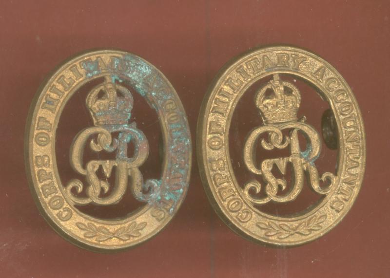 Corps of military Accountants OR's collar badges