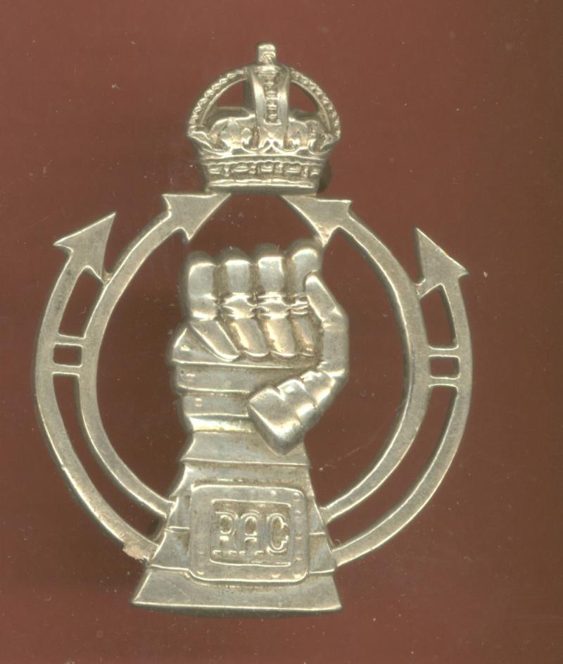 Royal Armoured Corps WW2 beret badge