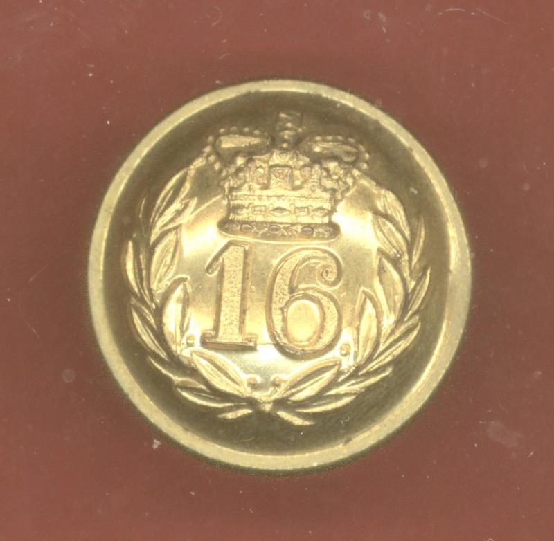 16th (Bedfordshire) Regiment of Foot Victorian Officer's button