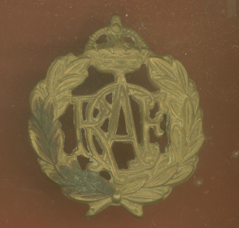 Royal Canadian Air Force K/C cap badge