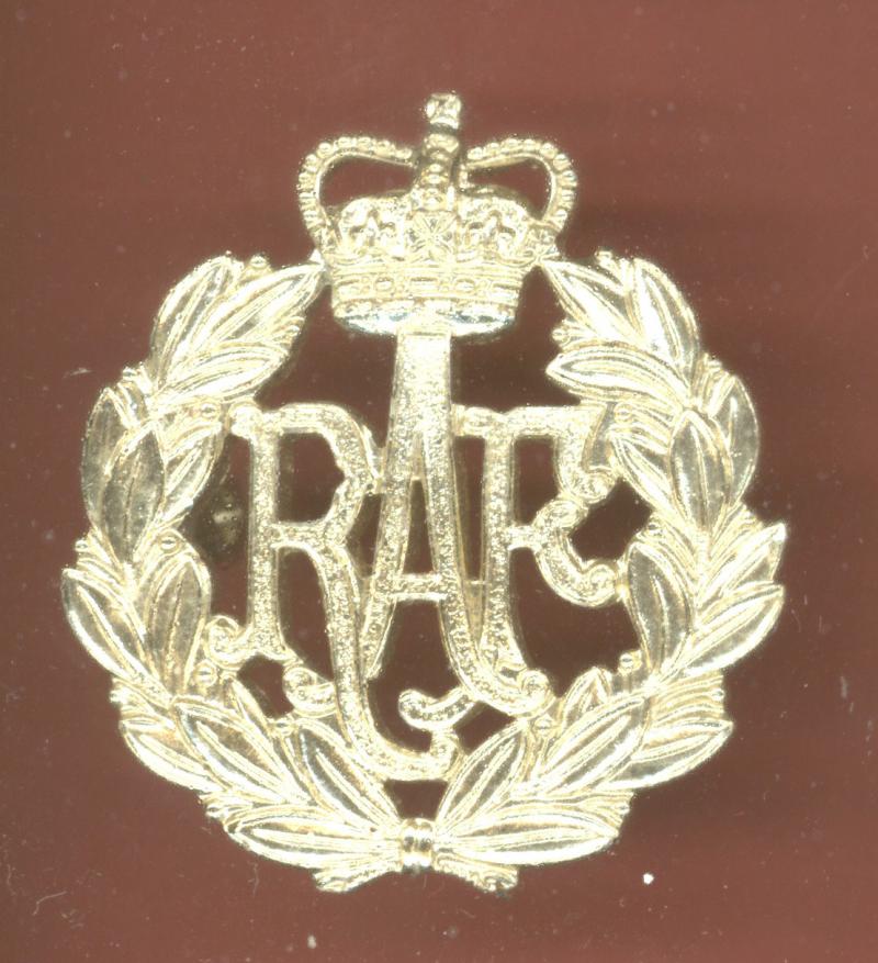 Royal Air force staybright cap badge