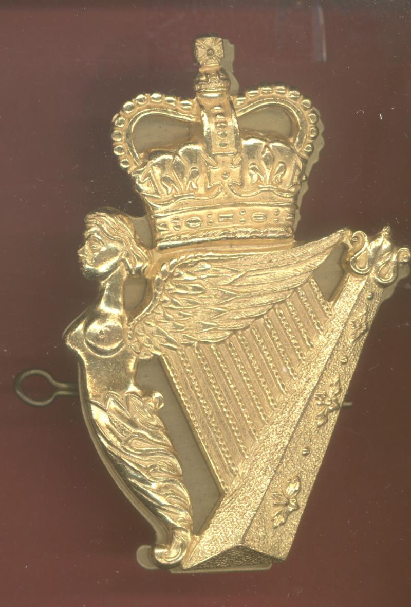Irish Ulster Defence Regiment Piper's Caubeen Badge