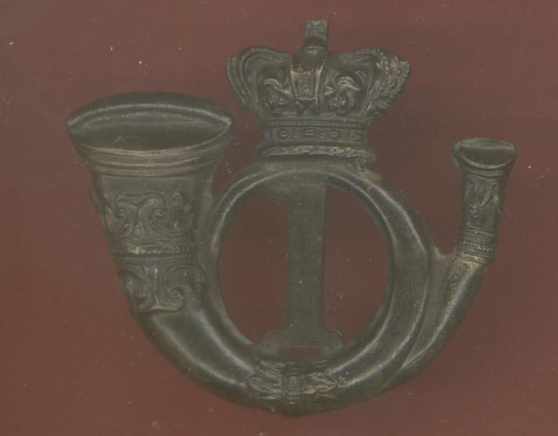 Scottish 1st Lanarkshire Rifle Volunteers Victorian glengarry badge