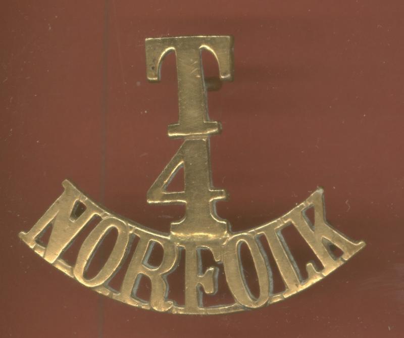 T / 4 / NORFOLK WW1 shoulder title