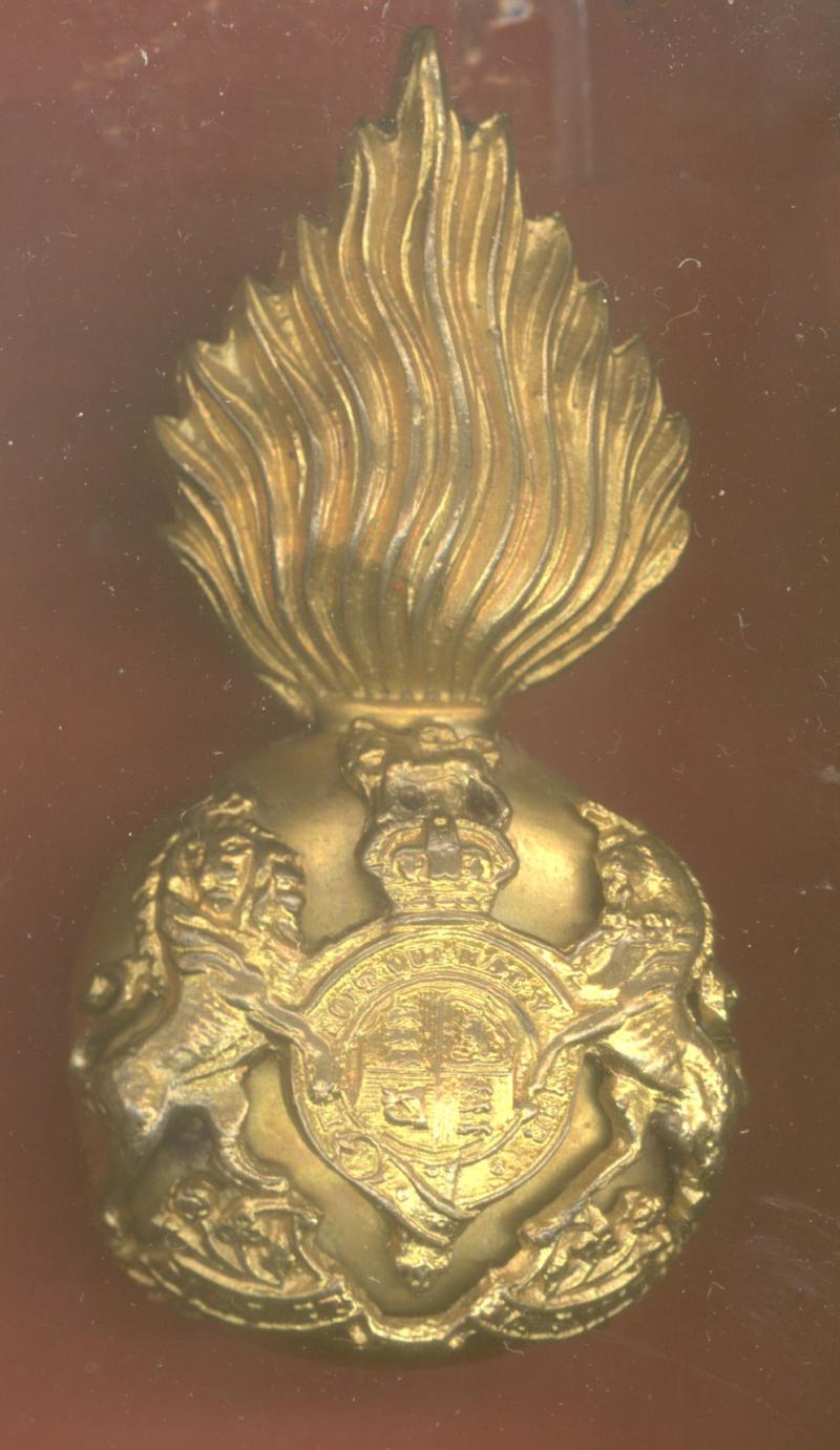Scottish Royal Scots Fusiliers Officer's F.S.helmet / glengarry badge