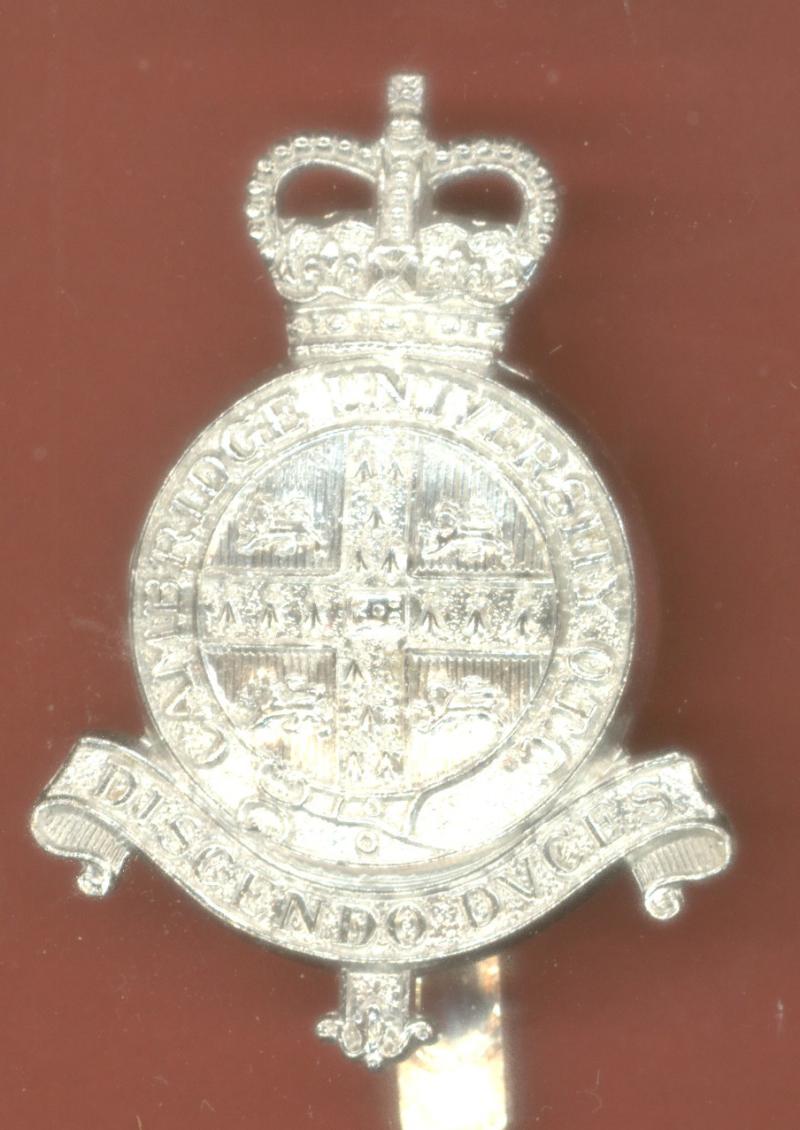 Cambridge University OTC staybright cap badge