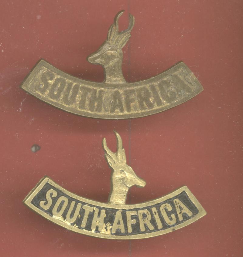 SOUTH AFRICA  WW2 shoulder titles